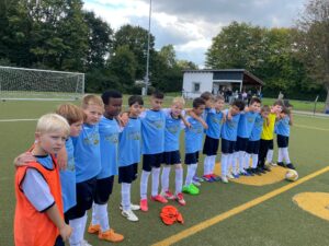 U11 begeistert mit Offensivfeuerwerk im Aggerstadion